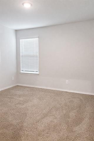 Building Photo - 404 Beekeeper Dr