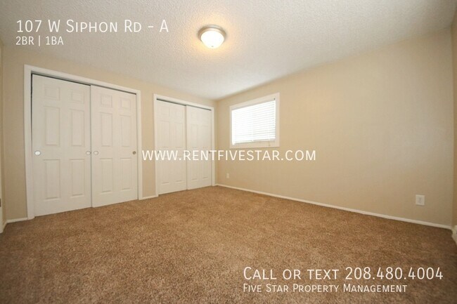 Building Photo - 107 W Siphon Rd