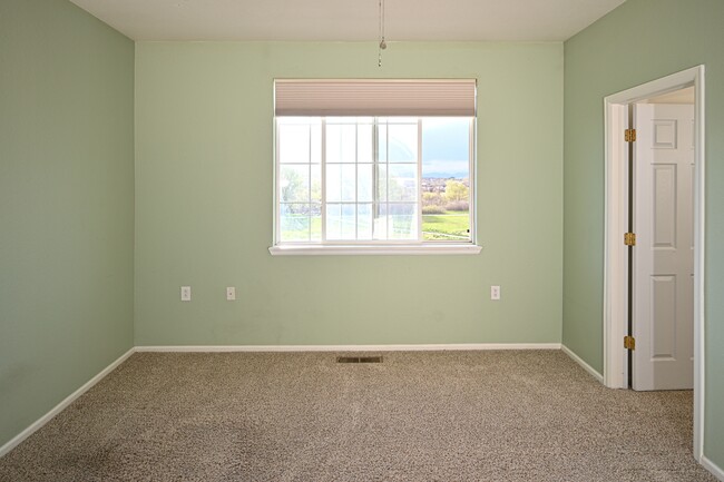 Building Photo - 15904 E Geddes Ln