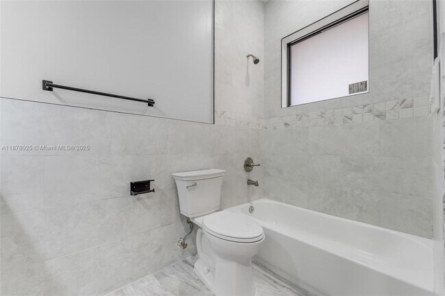 Building Photo - 1962 NW 107th St