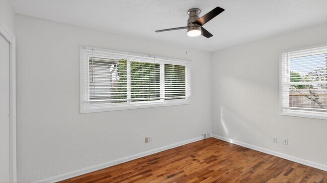 Building Photo - Charming 3BR House in Salem