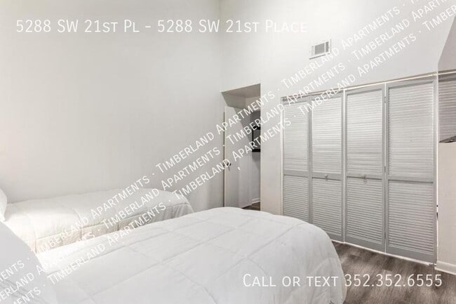 Building Photo - 5288 SW 21st Pl