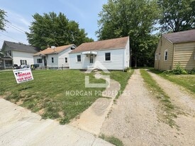 Building Photo - 1804 S Wall Ave