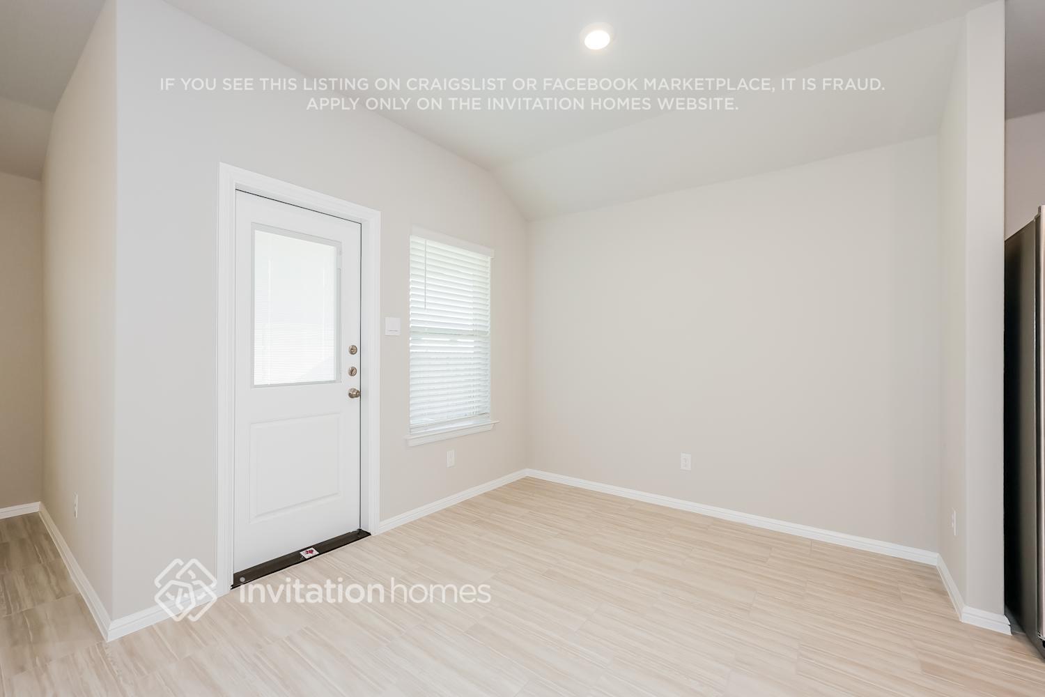 Building Photo - 413 Blanco Dr