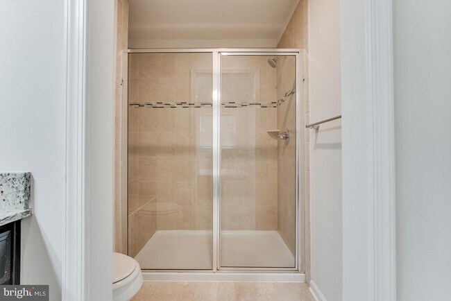 Building Photo - 9907 Cedarmass Cir