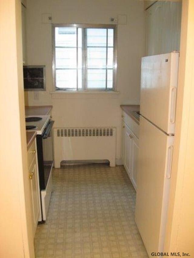 Building Photo - 31 Parkwood St