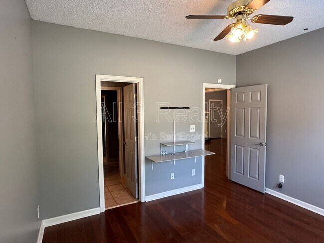 Building Photo - 6272 Deerwood Dr