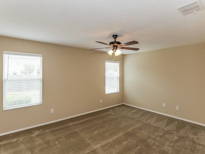 Building Photo - 8608 Serenity Way