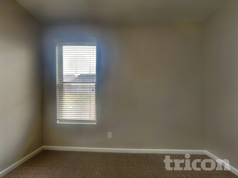 Building Photo - 1308 Worcester Trail