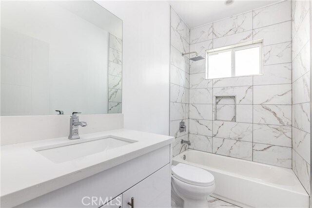 Building Photo - 11308 Miranda St