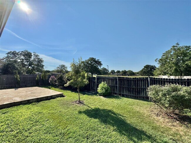 Building Photo - 311 Glen Valley Lane
