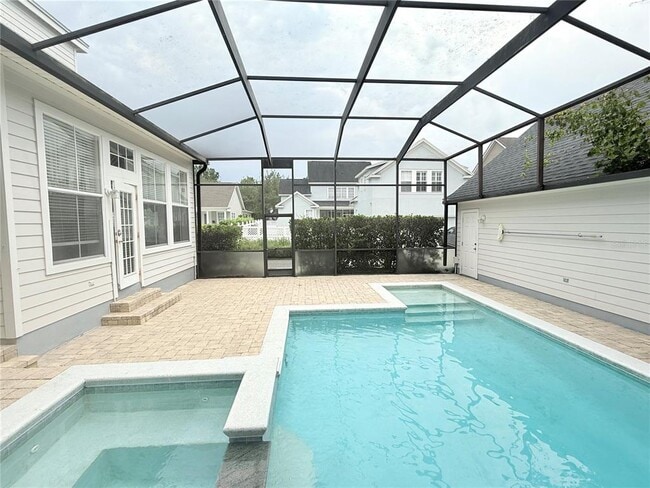 Building Photo - 902 Waterside Dr