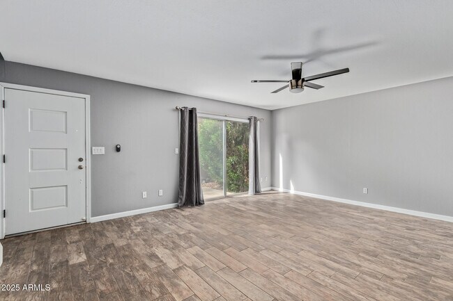 Building Photo - 4601 N 73rd St