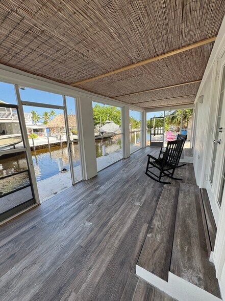 Building Photo - 119 Long Key Lake Dr
