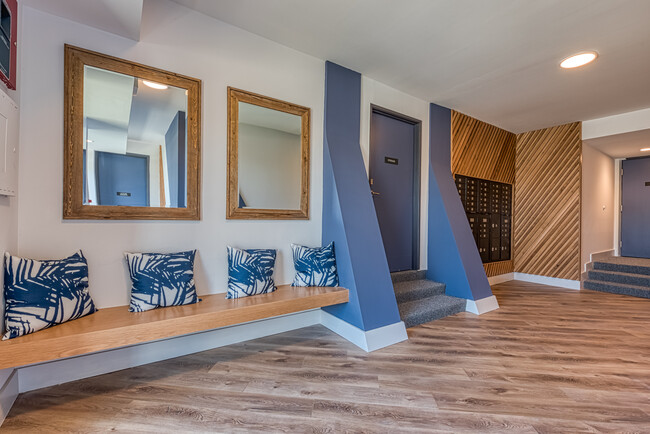 Building Photo - 3855 by CLG