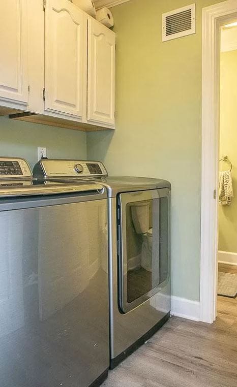 Building Photo - 295 Sugartown Rd