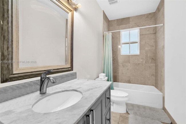 Building Photo - 3545 Forest View Cir