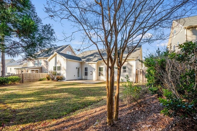 Building Photo - Don't miss this RARE opportunity! Spectacular 4 bed 3 bath RANCH style home Coming Soon!