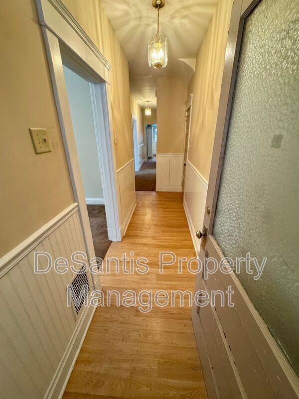 Building Photo - 5514 Broad St