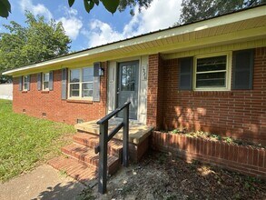 Building Photo - 1228 Old Brighton Rd