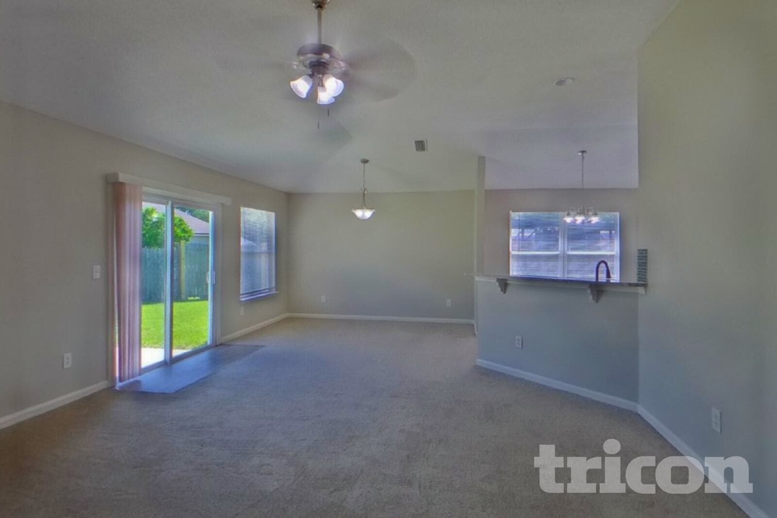 Building Photo - 6830 Shoreline Ln