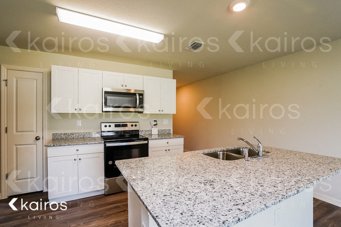 Building Photo - 9089 Aegean Cir