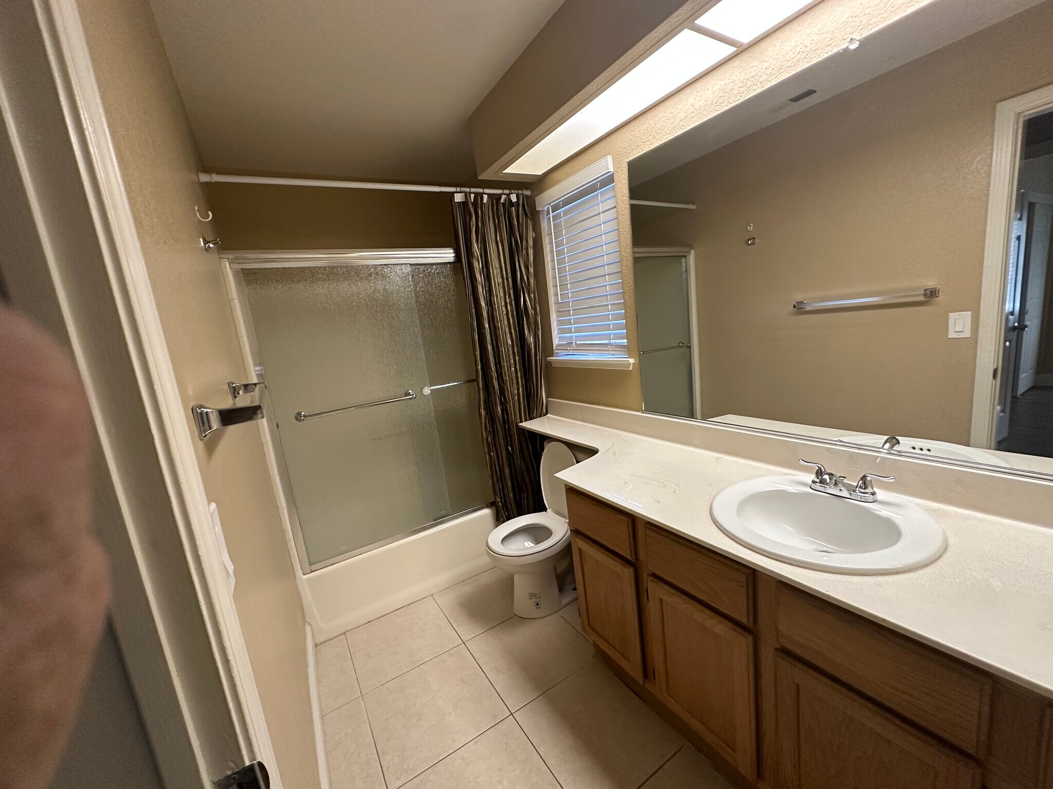 Building Photo - 1570 Deer Run Ln