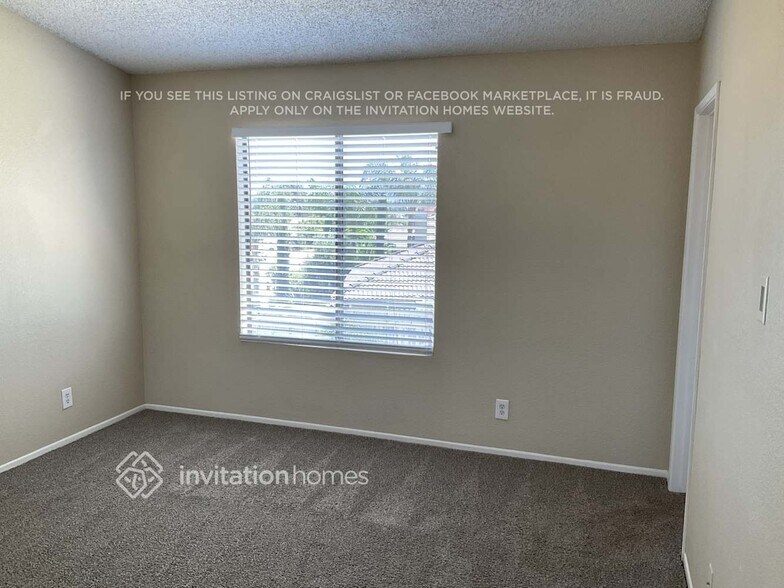 Building Photo - 25983 Whispering Wind Ct