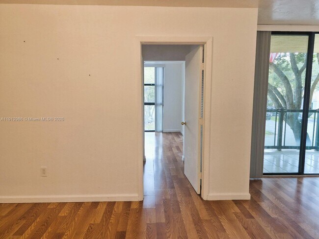 Building Photo - 11800 SW 18th St