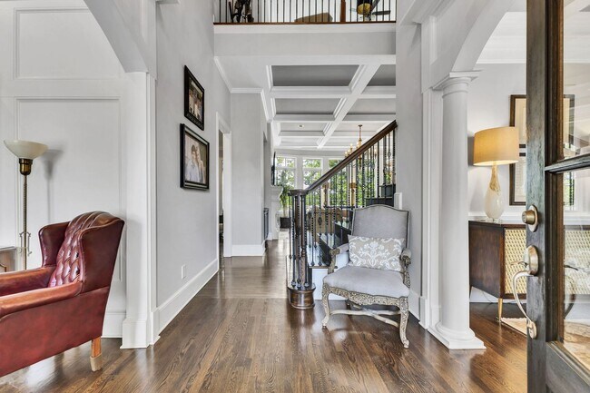 Building Photo - Fully Furnished 4 Bedroom, 3.5 Bath w/ 3 Car Garage and Unfinished Basement in Governors Club