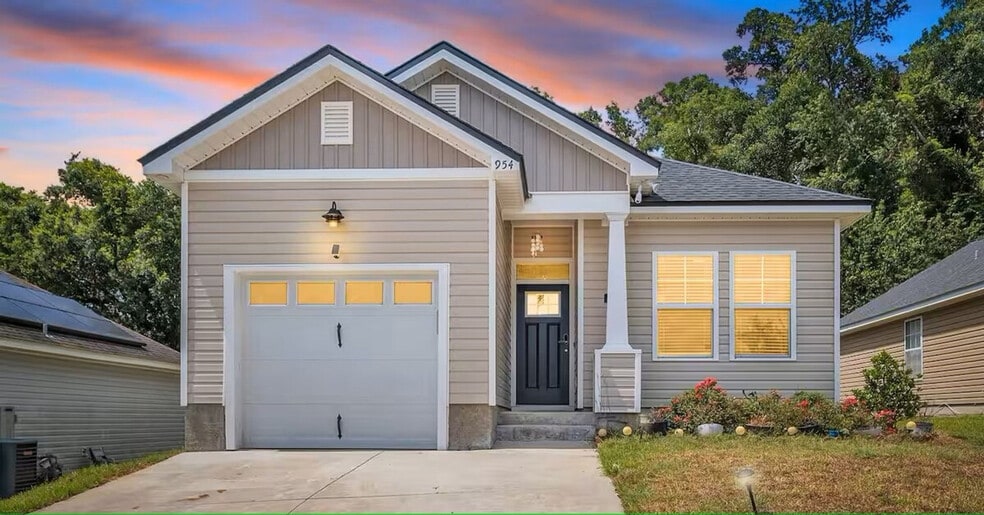 Building Photo - 954 Indigo Creek Way