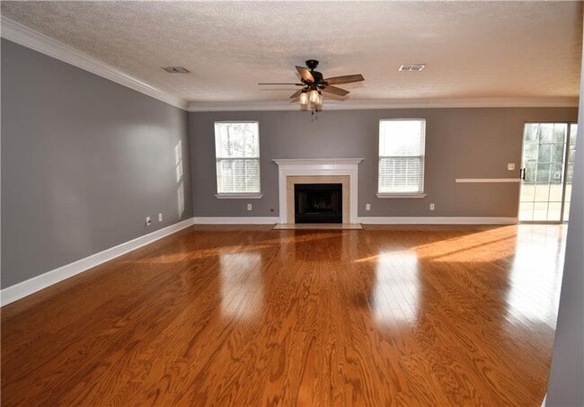 Building Photo - 273 Carrington Way