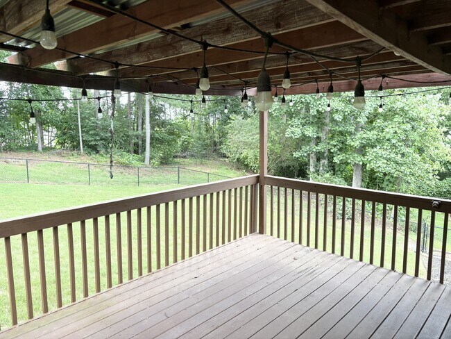 Building Photo - 501 Hearthstone Ridge
