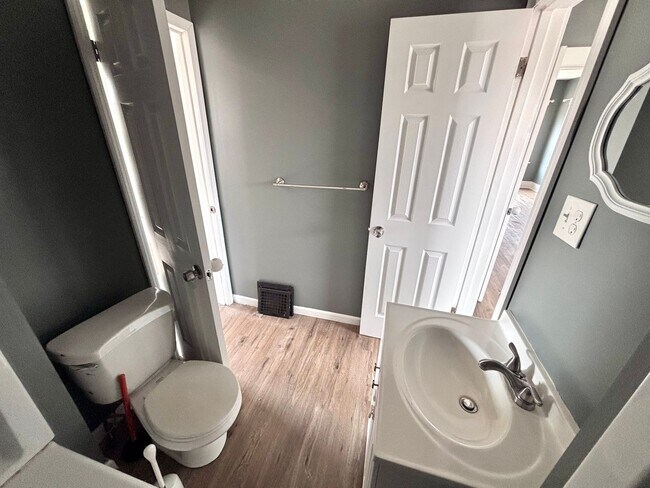 Building Photo - 4307 Binney St