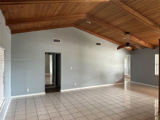 Building Photo - 1107 SW 83rd Ave