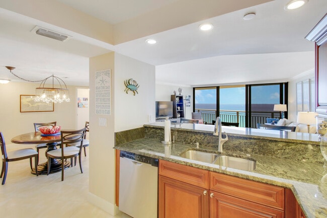 Building Photo - 3000 N Ocean Dr