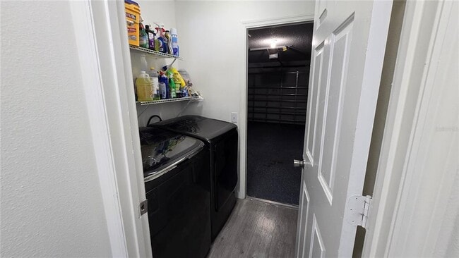 Building Photo - 1851 Wimbledon St