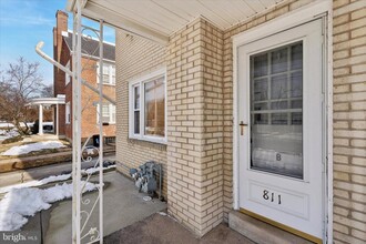 Building Photo - 811 Burmont Rd