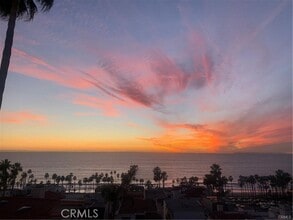 Building Photo - 420 Monterey Ln