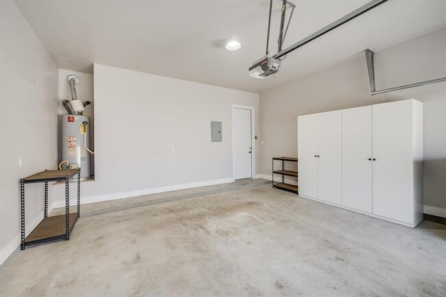 Building Photo - 509 Baylee Love Ln E