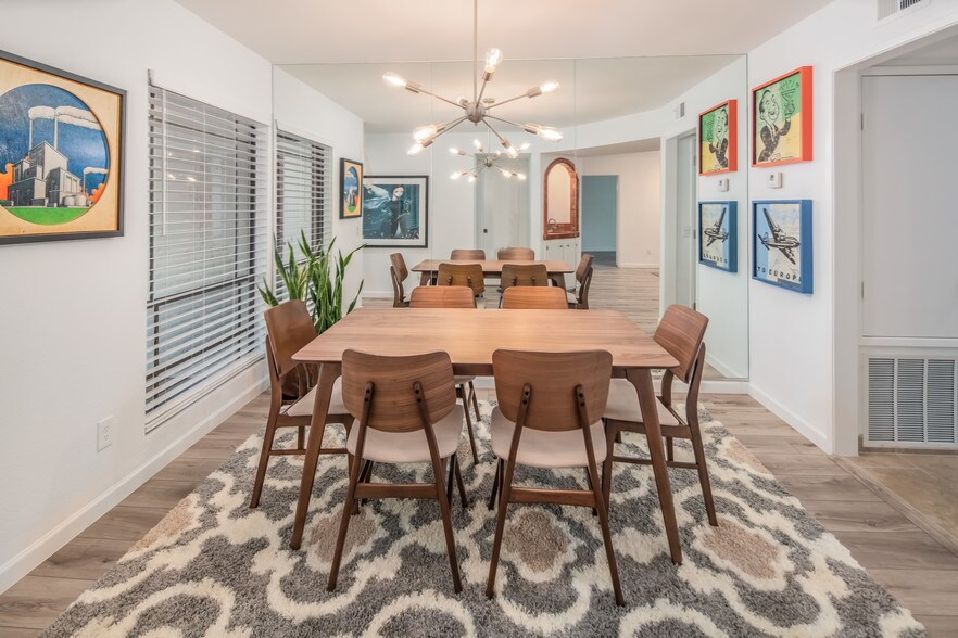 Dining Room - 5221 N 24th St