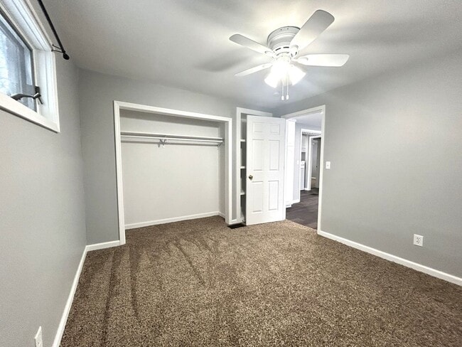 Building Photo - 2941 S 10th St