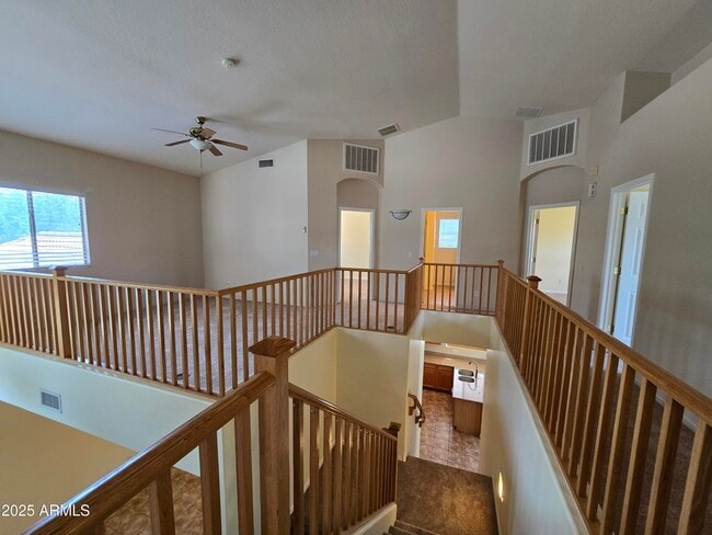 Building Photo - 223 W Pelican Dr