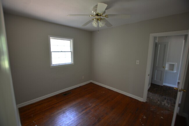 Building Photo - 1314 9th Ave