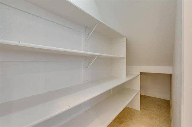 Building Photo - 3409 Porter Creek Dr