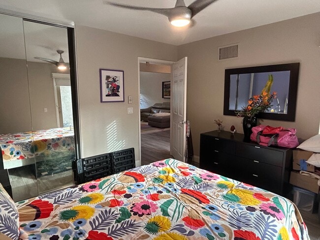 Building Photo - 73486 Shadow Mountain Dr