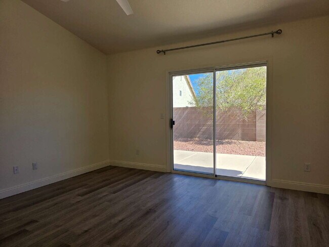 Building Photo - 8712 Cypresswood Ave