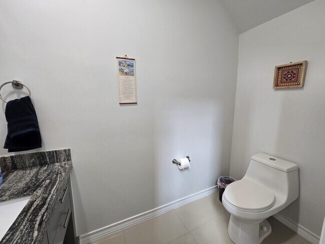 Building Photo - 2712 Corsican Ln