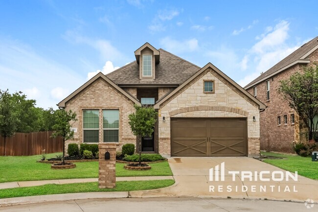 Building Photo - 205 Bentley Dr