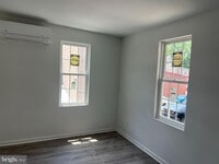 Building Photo - 625 DeKalb St